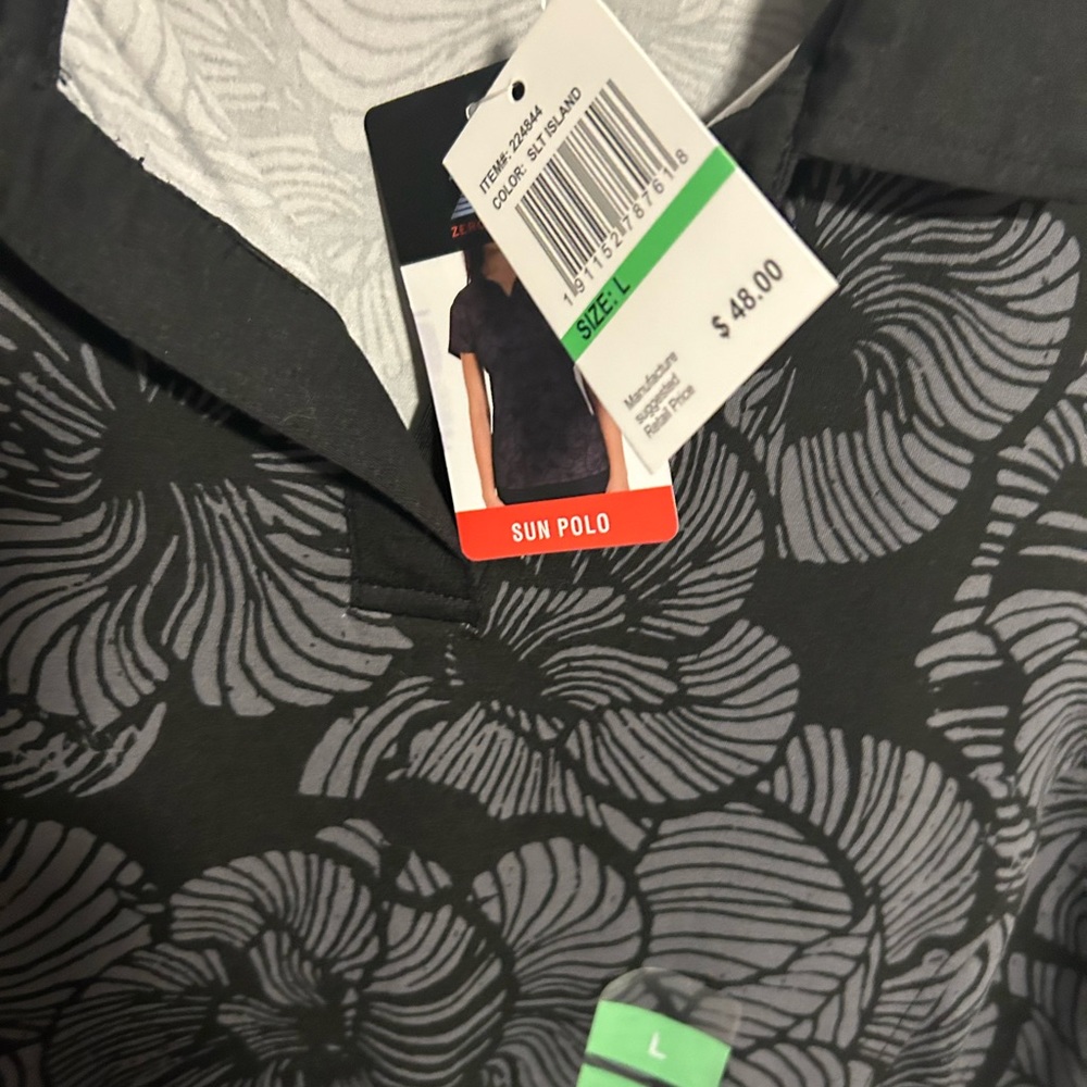 Large women’s polo